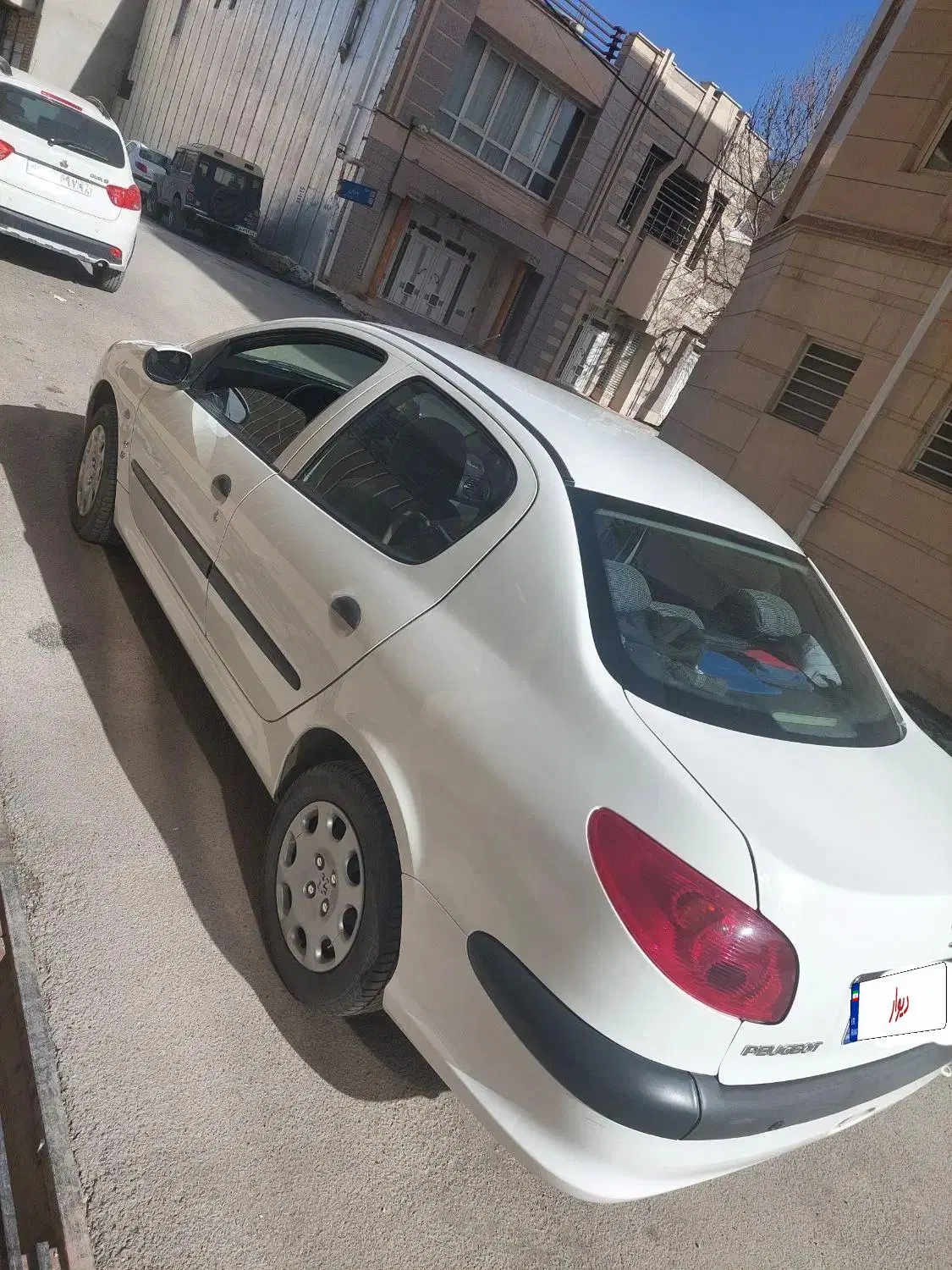 خودرو پژو، ۲۰۶ صندوق دار آگهی ann_25013182