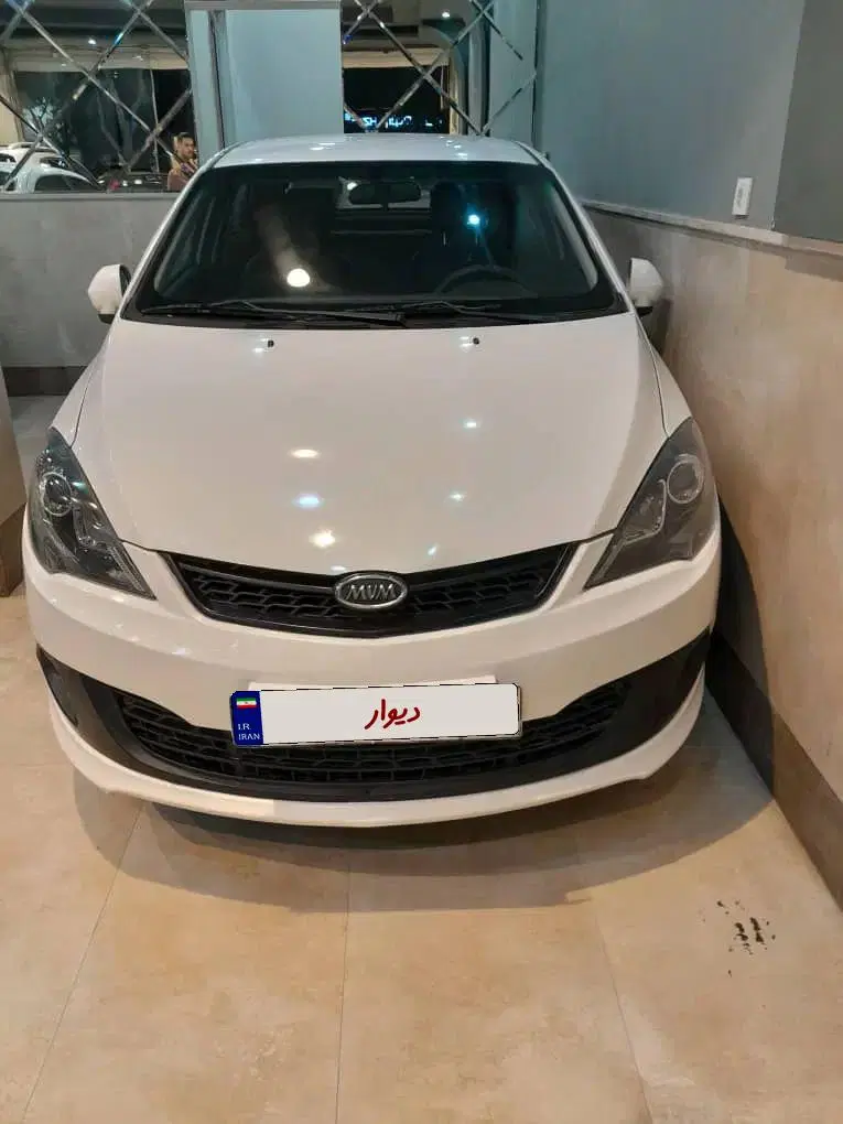 خودرو ام وی ام، 315 صندوقدار آگهی ann_25013185