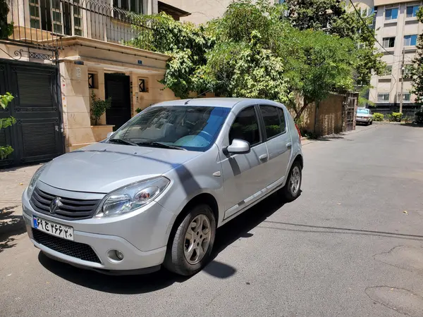 خودرو رنو، ساندرو آگهی ann_25035421