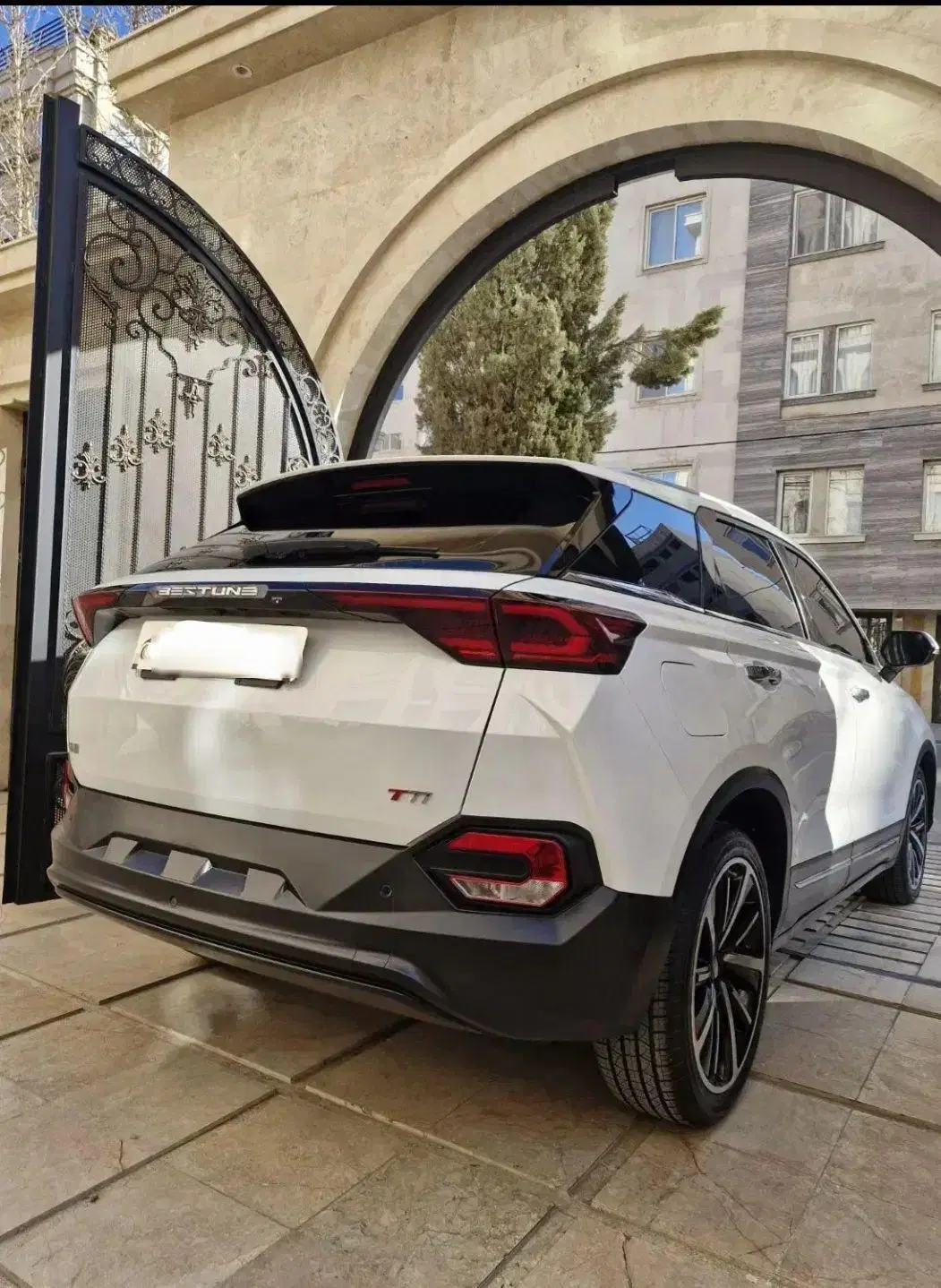 خودرو بستیون، T77 آگهی ann_25044035