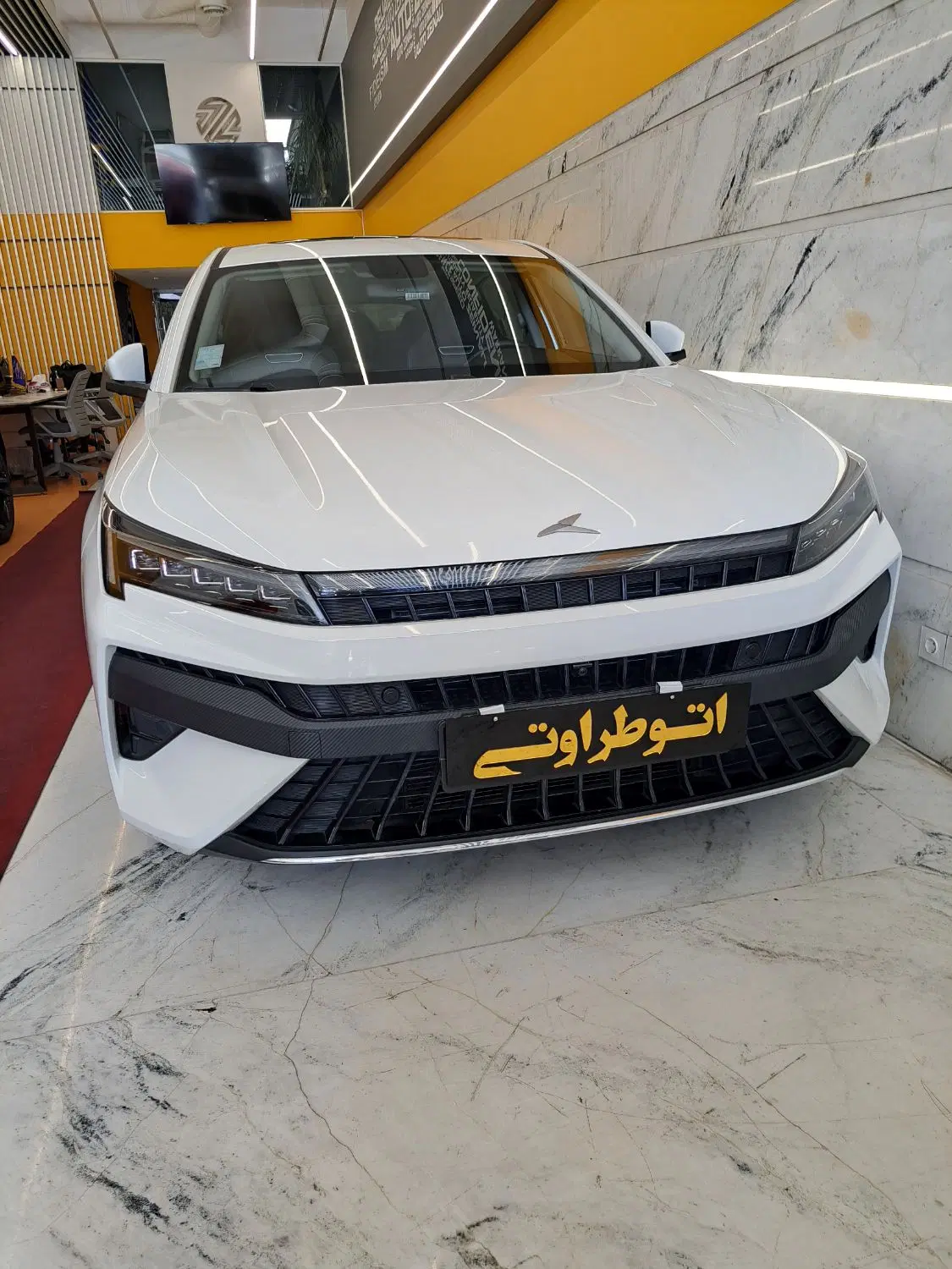 خودرو کی ام سی، J7 آگهی ann_25047314