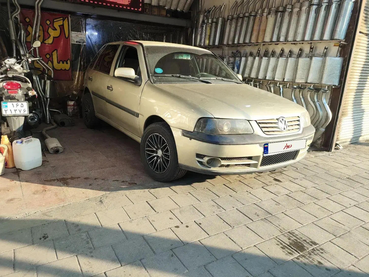 خودرو فولکس، گل آگهی ann_25047936