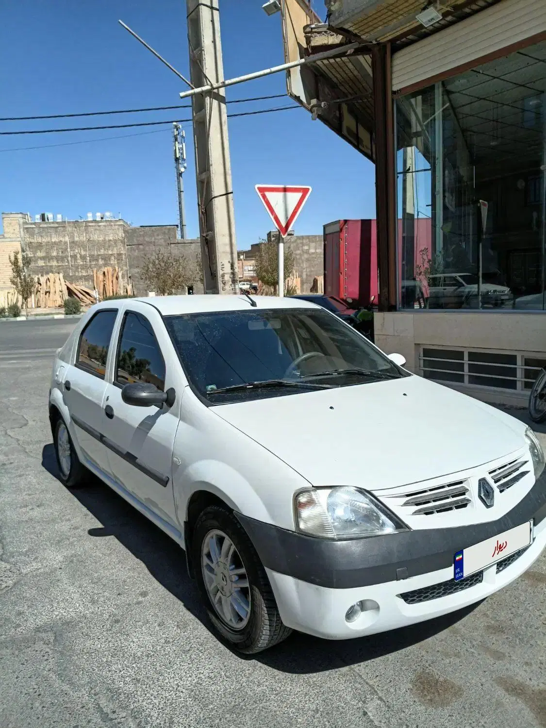 خودرو رنو، پارس تندر آگهی ann_25048249