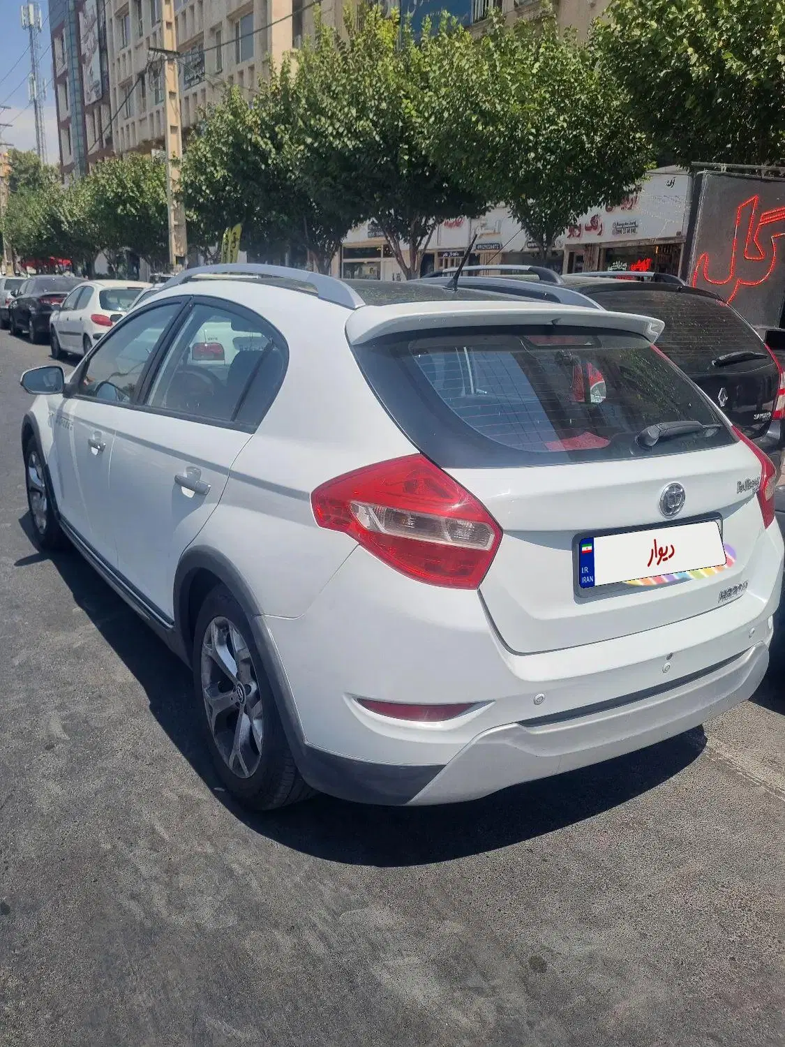 خودرو برلیانس، H320 آگهی ann_25053338