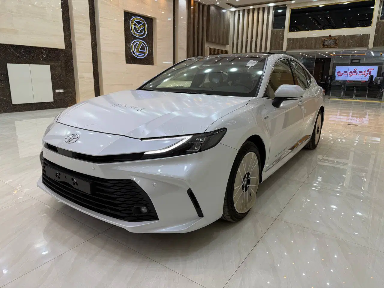 خودرو تویوتا، کمری آگهی ann_25055318