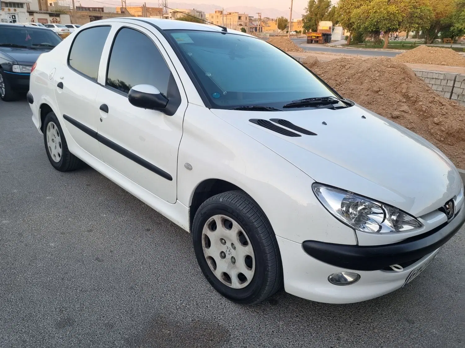 خودرو پژو، ۲۰۶ صندوق دار آگهی ann_25065503