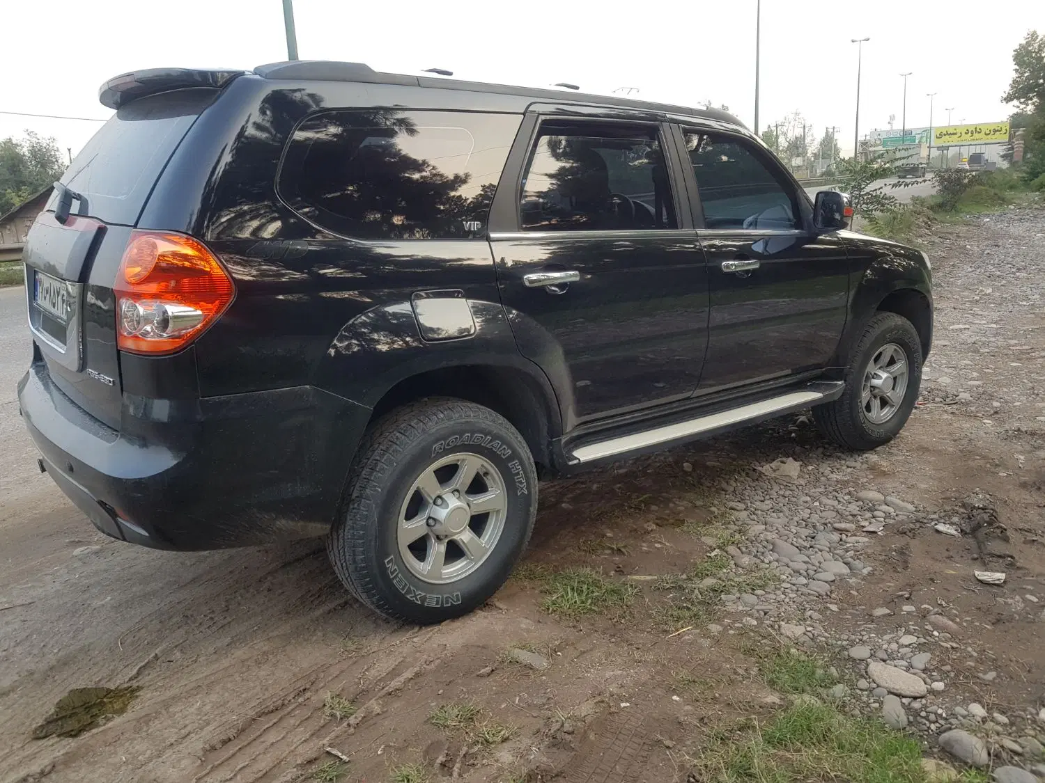 خودرو لندمارک، v7 آگهی ann_25067472