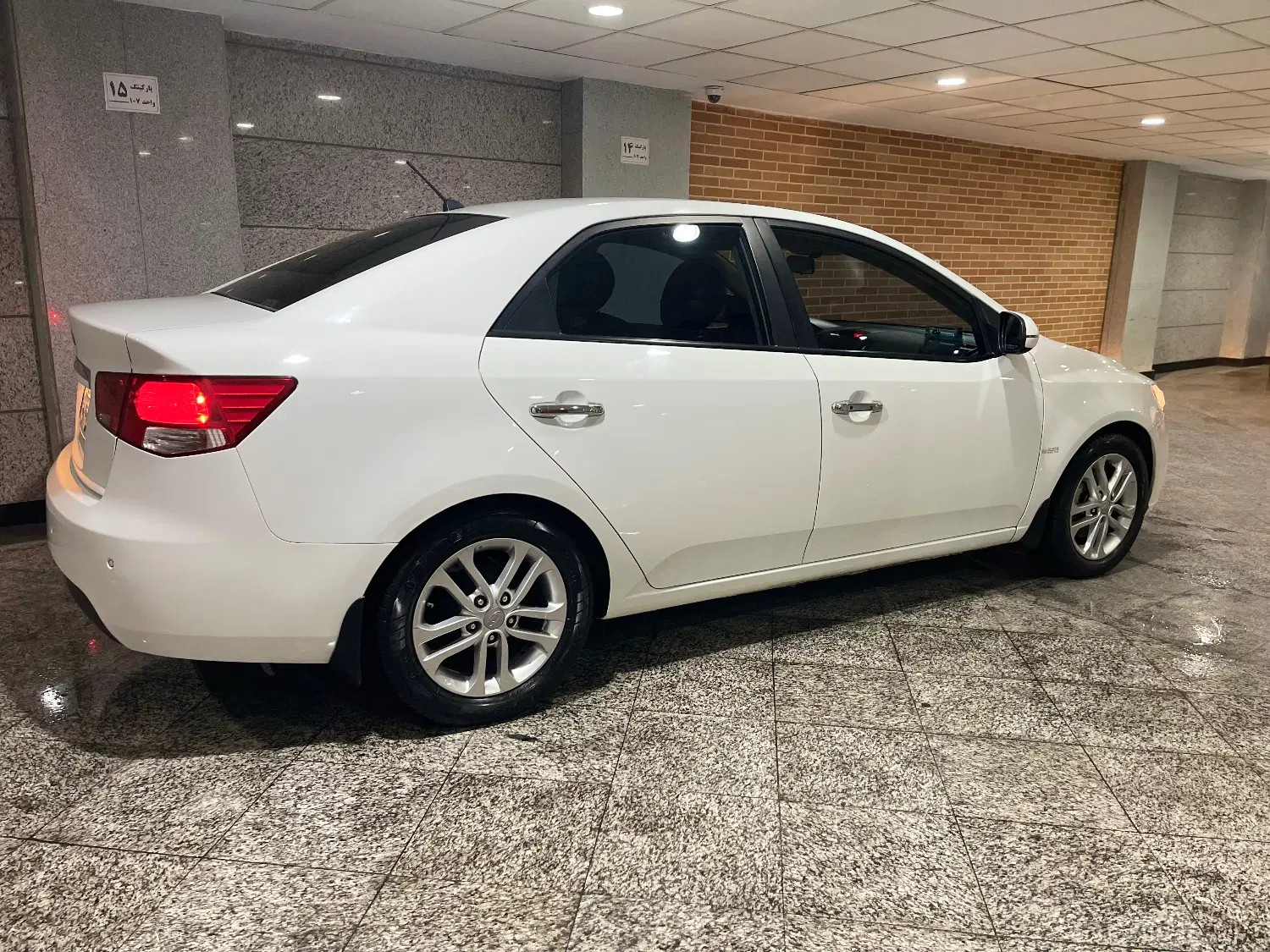خودرو کیا، سراتو مونتاژ آگهی ann_25093029