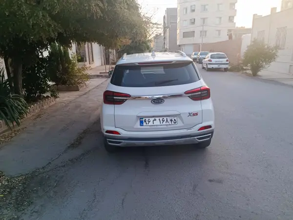 خودرو ام وی ام، X55 آگهی ann_25100160