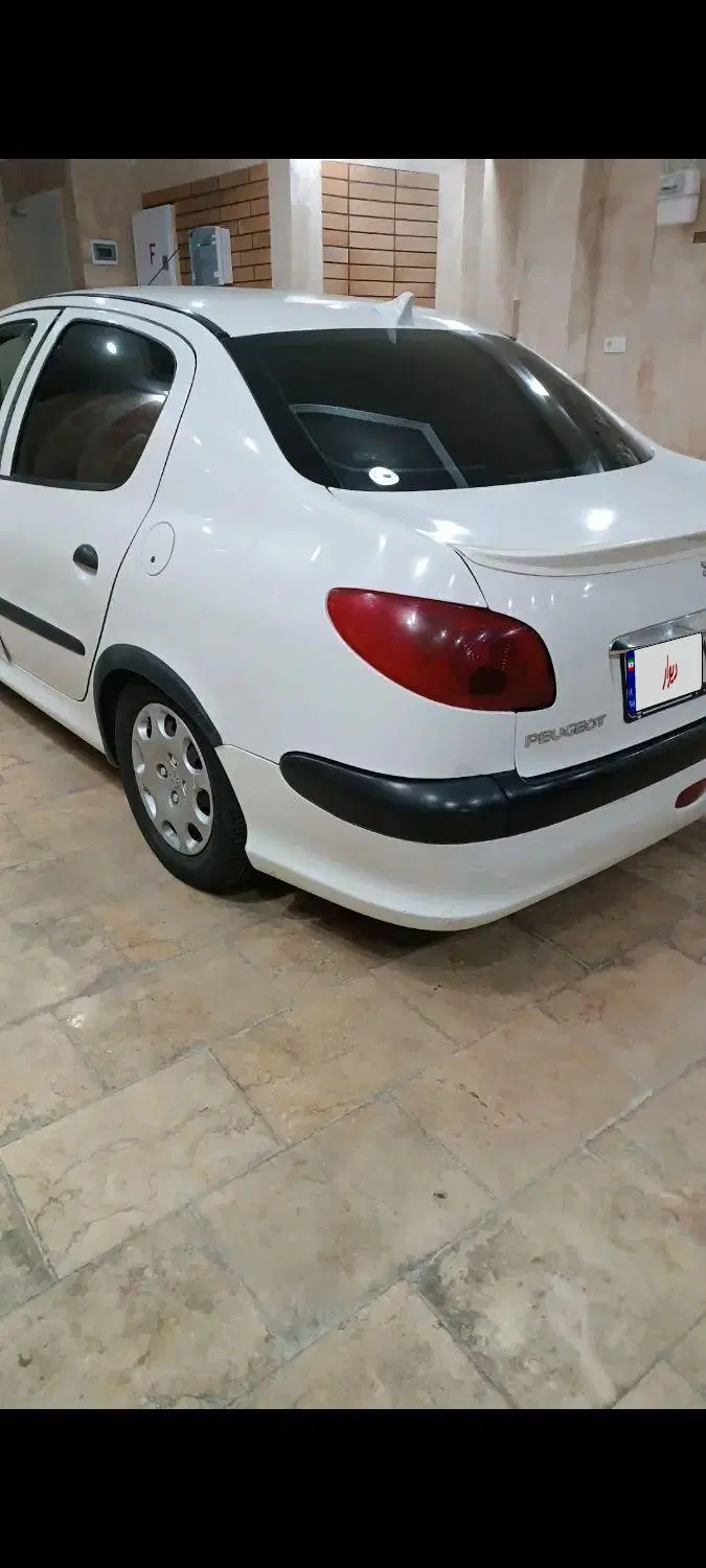 خودرو پژو، ۲۰۶ صندوق دار آگهی ann_25103364