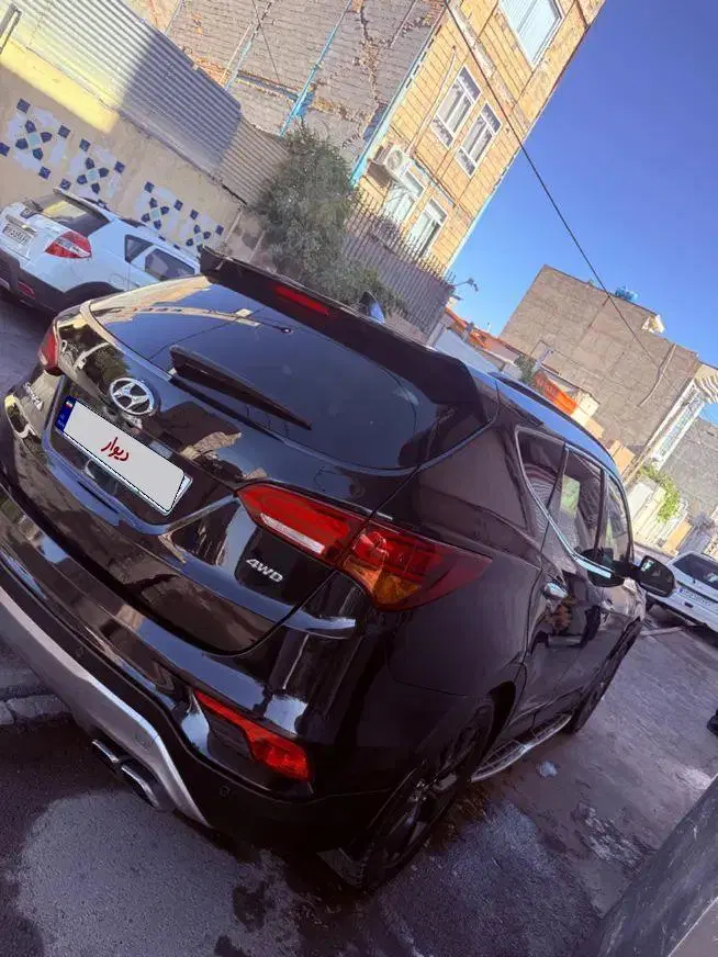 خودرو هیوندای، سانتافه آگهی ann_25131238