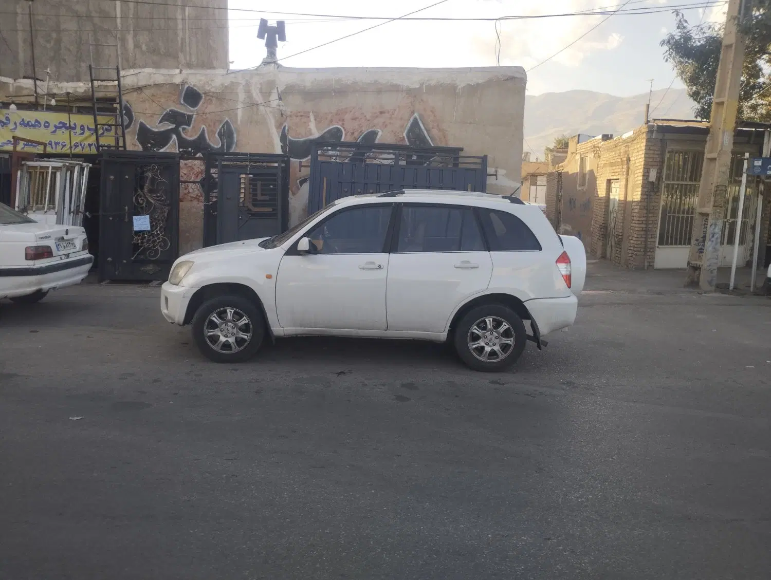 خودرو ام وی ام، X33 آگهی ann_25143914
