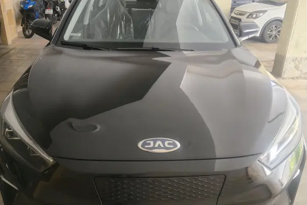 خودرو کی ام سی، EJ7 آگهی ann_25165748