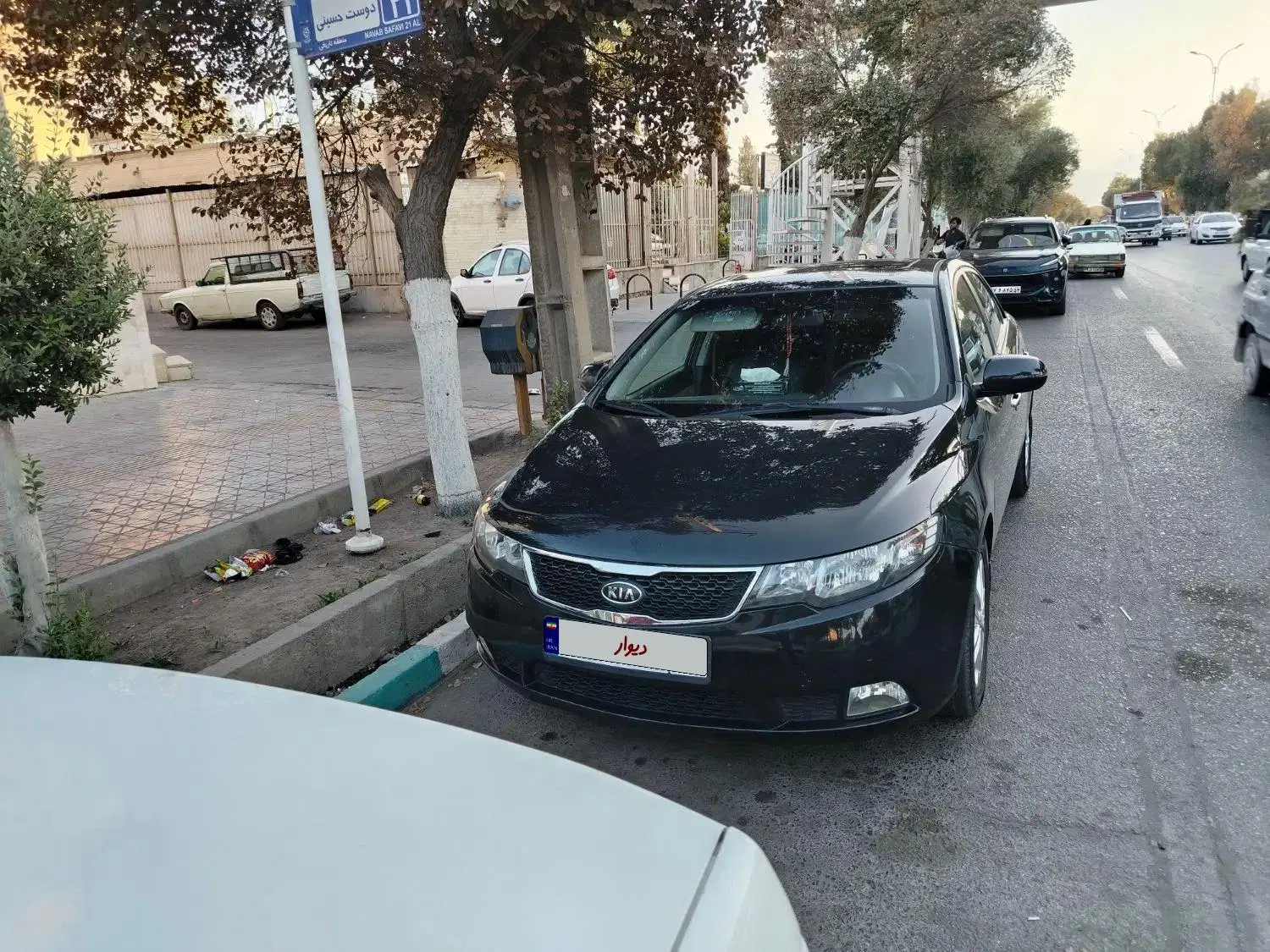 خودرو کیا، سراتو مونتاژ آگهی ann_25169703