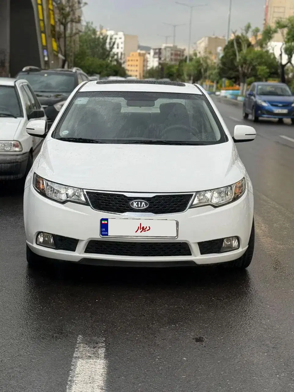 خودرو کیا، سراتو مونتاژ آگهی ann_25194196