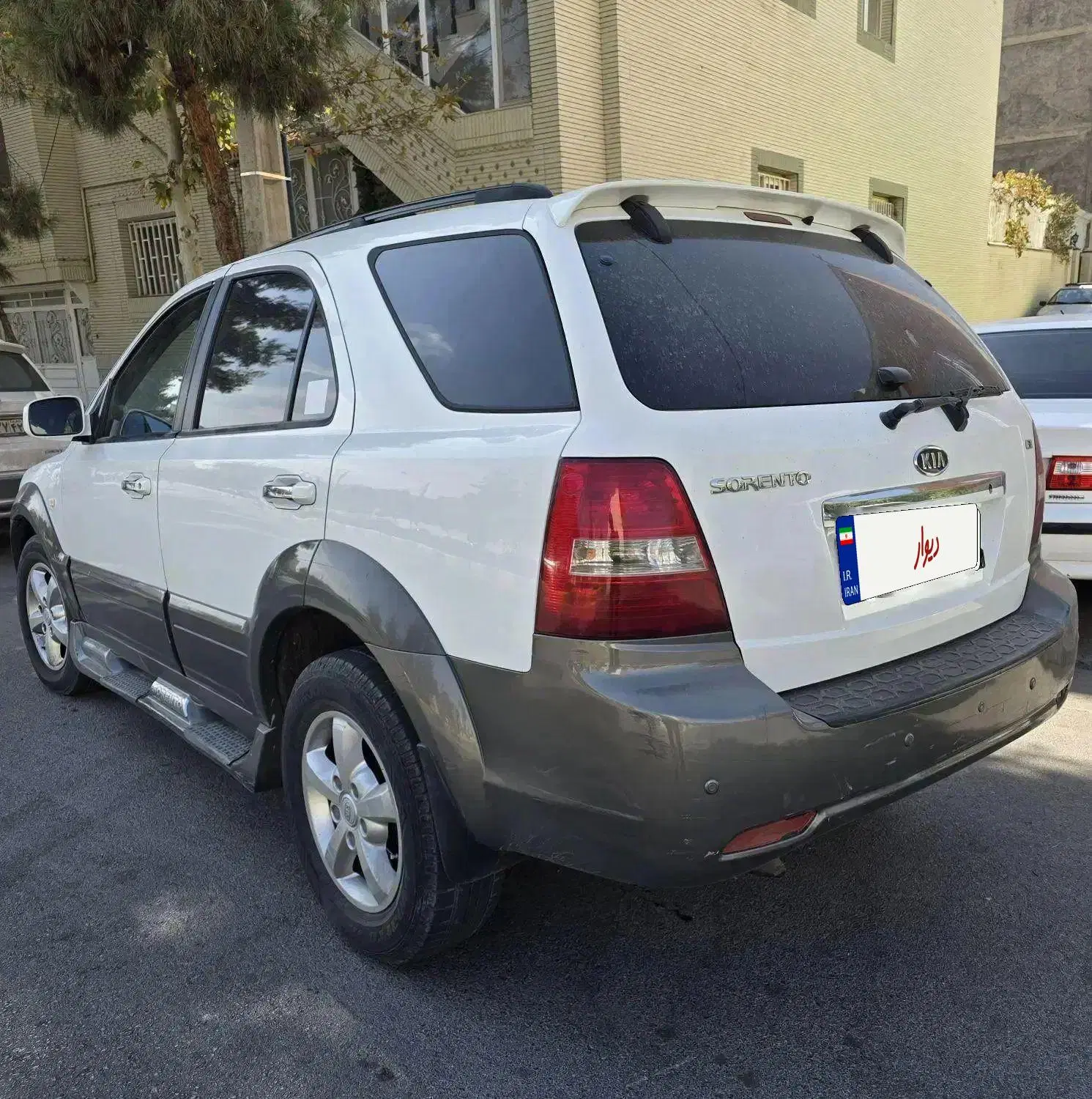 خودرو کیا، سورنتو آگهی ann_25201259