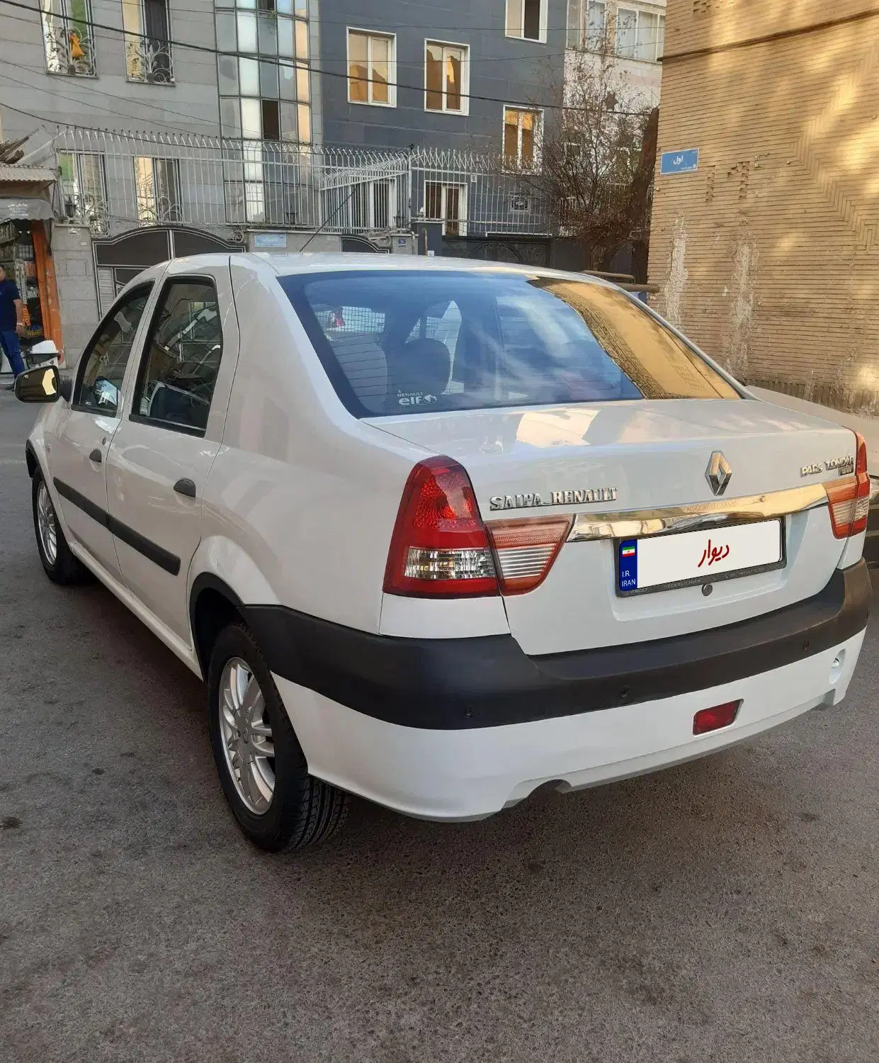 خودرو رنو، تندر 90 آگهی ann_25210552