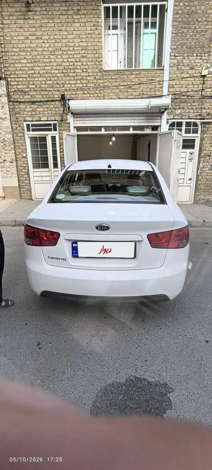 خودرو کیا، سراتو مونتاژ آگهی ann_25213874