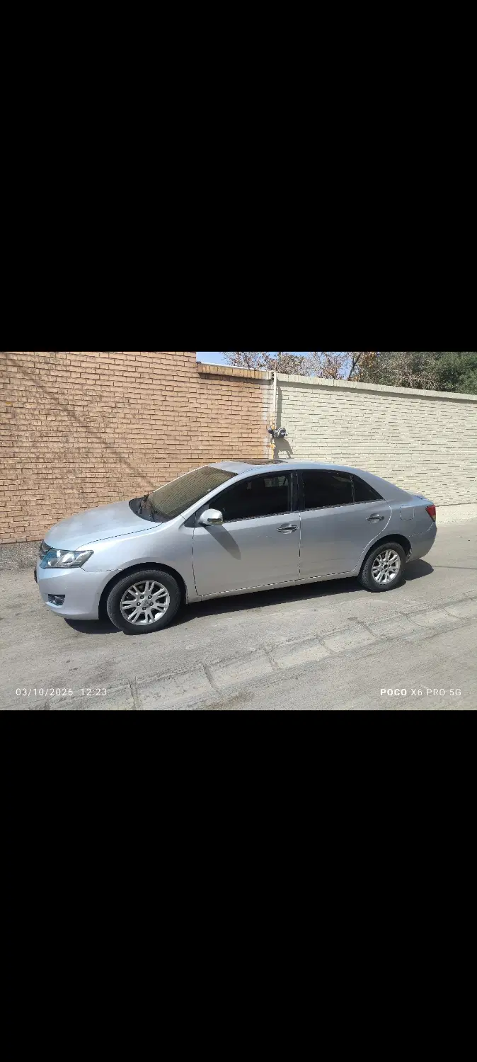 خودرو زوتی، Z300 آگهی ann_25220218
