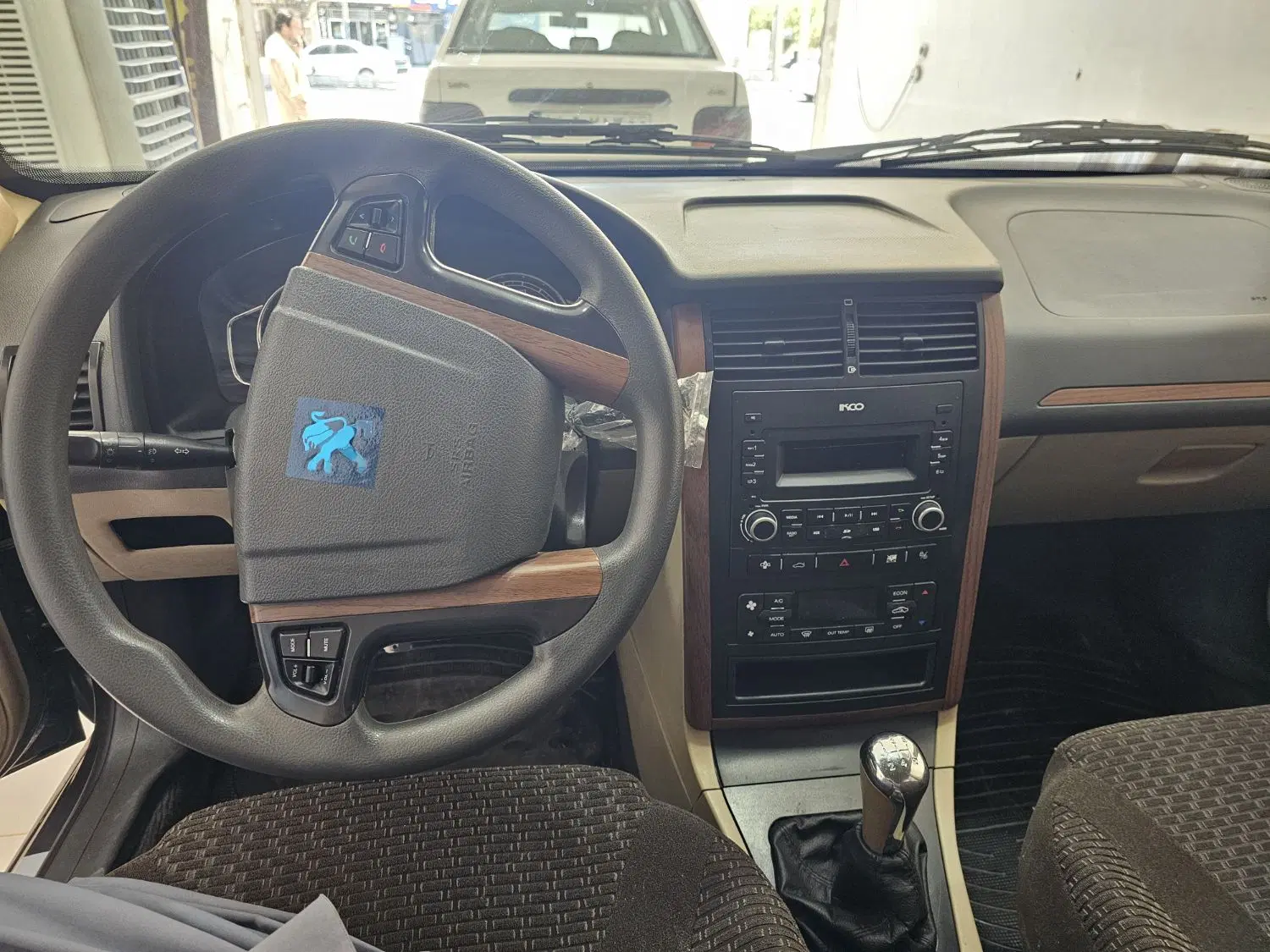 خودرو پژو، پارس آگهی ann_25256308