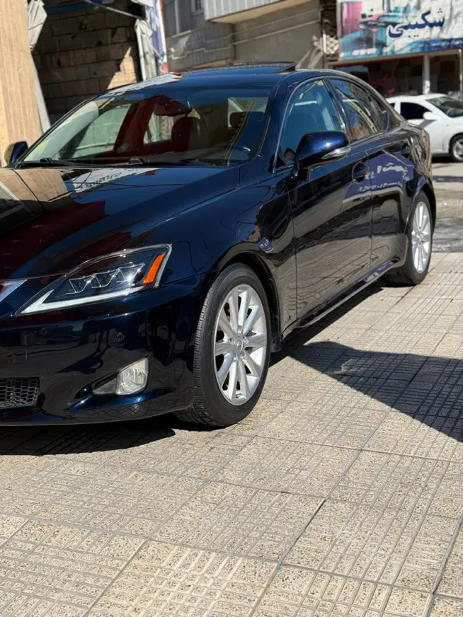 خودرو لکسوس، IS آگهی ann_25323493