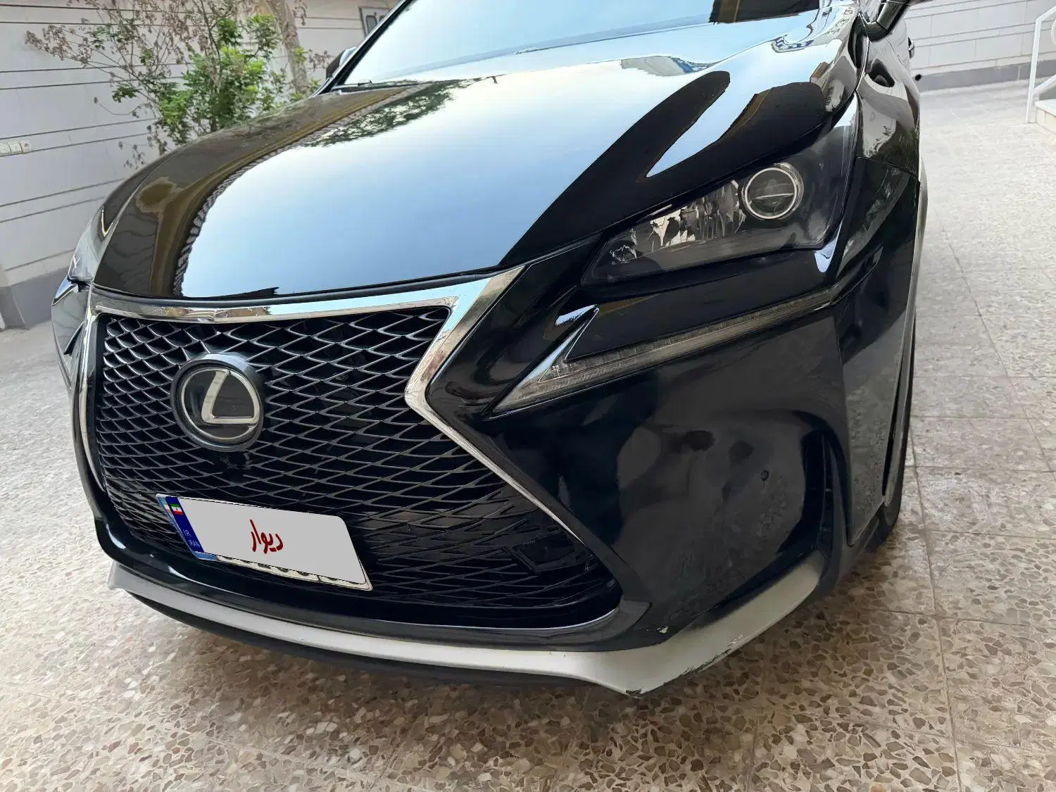 خودرو لکسوس، NX آگهی ann_25350726