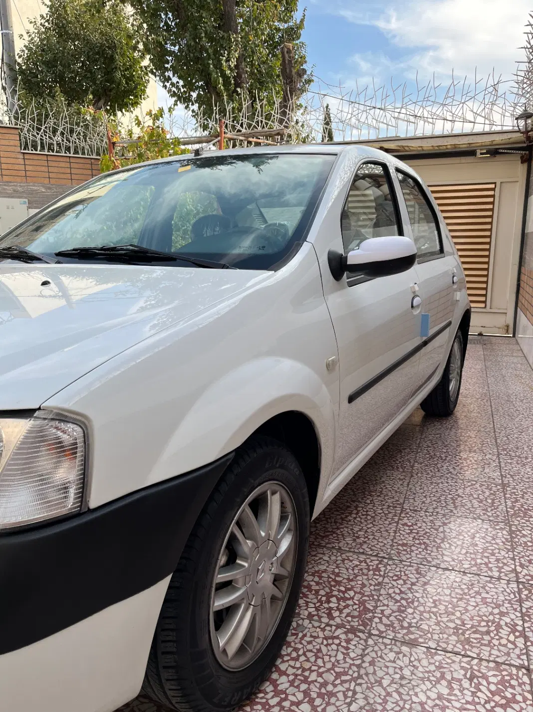 خودرو رنو، تندر 90 آگهی ann_25357179