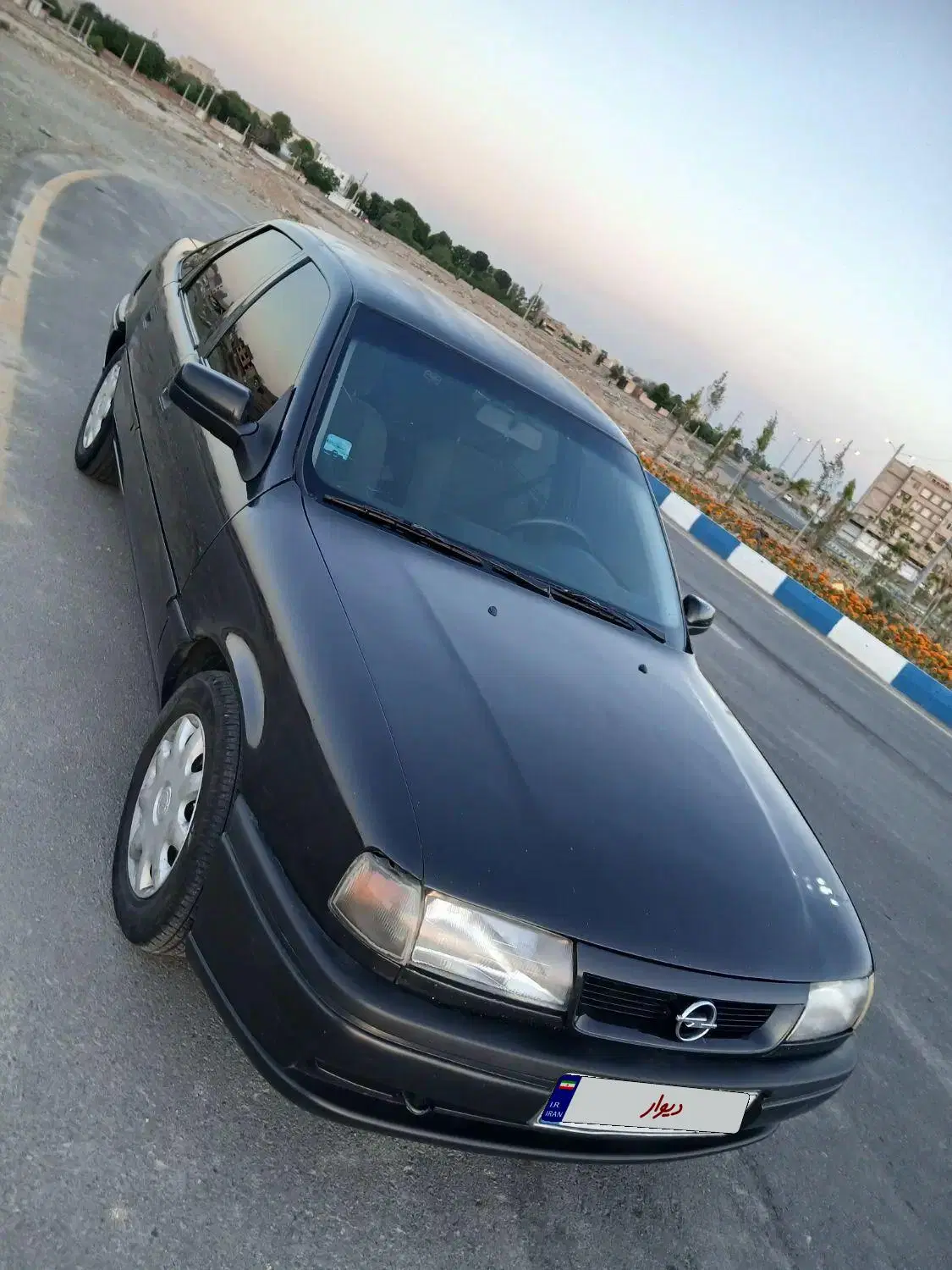 خودرو اپل، وکترا آگهی ann_25414062