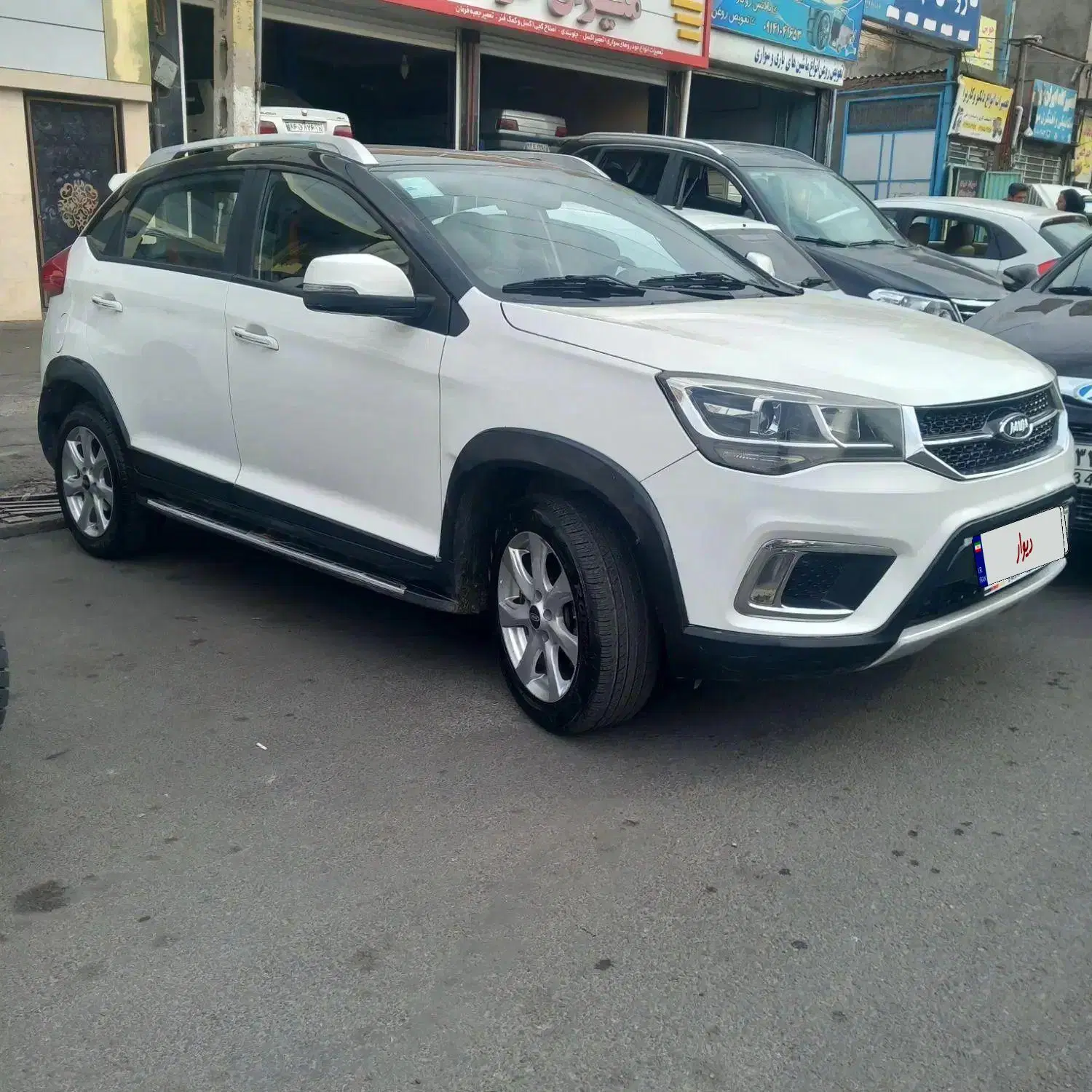 خودرو ام وی ام، X22 آگهی ann_25444720