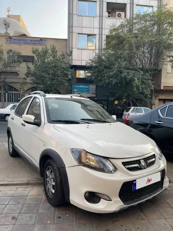 خودرو کوییک، معمولی آگهی ann_25507658
