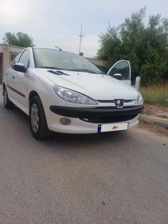 خودرو پژو، ۲۰۶ صندوق دار آگهی ann_25511618