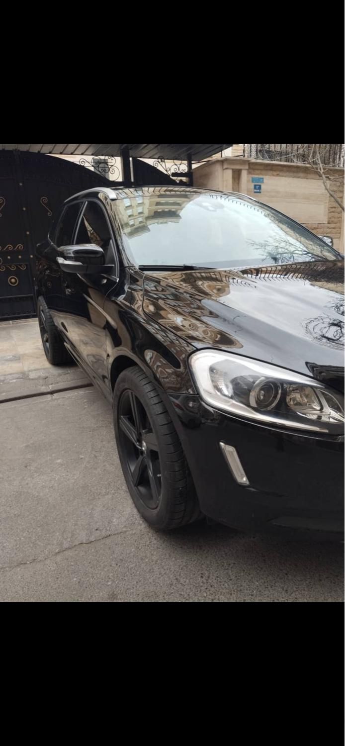 ولوو XC60 R-DESIGN - 2014