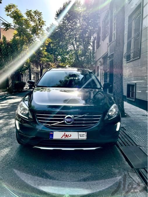 ولوو XC60 SELUX - 2014