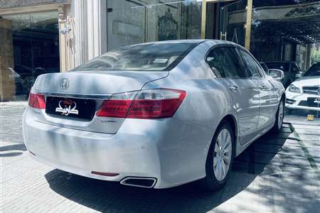 هوندا آکورد EX-B - 2016